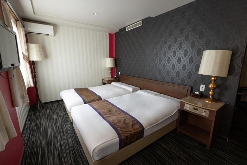 Hotel New Shinsaibashi 3*